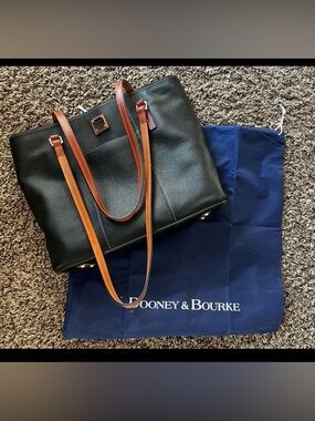 Dooney & Bourke Pebble Grain Lexington with dust bag. NWOT